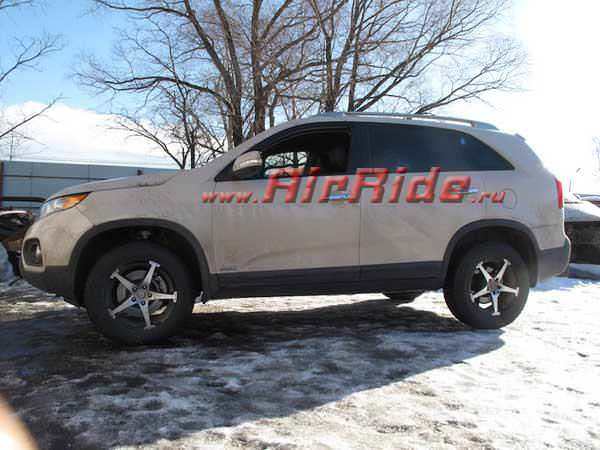 Kia Sorrento на пневмоподвеске