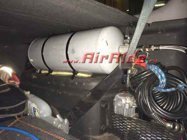 Пневмоподвеска на Nissan Pathinder 2012г.в.