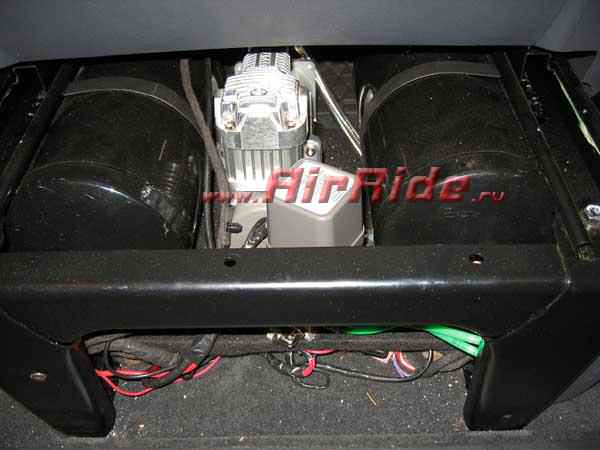Установка пневмоподвески на VW Multivan ресивер